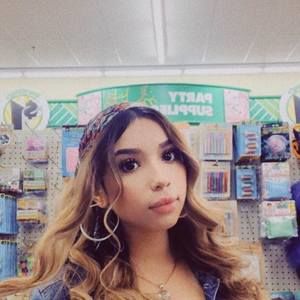 Meet your Posher, Araceli